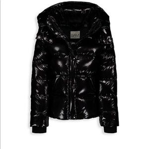 Add down coat. Annabelle